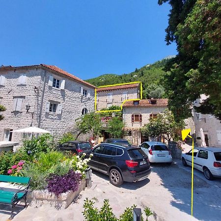 Bluemarine Rooms & Apartments Πέραστ Εξωτερικό φωτογραφία