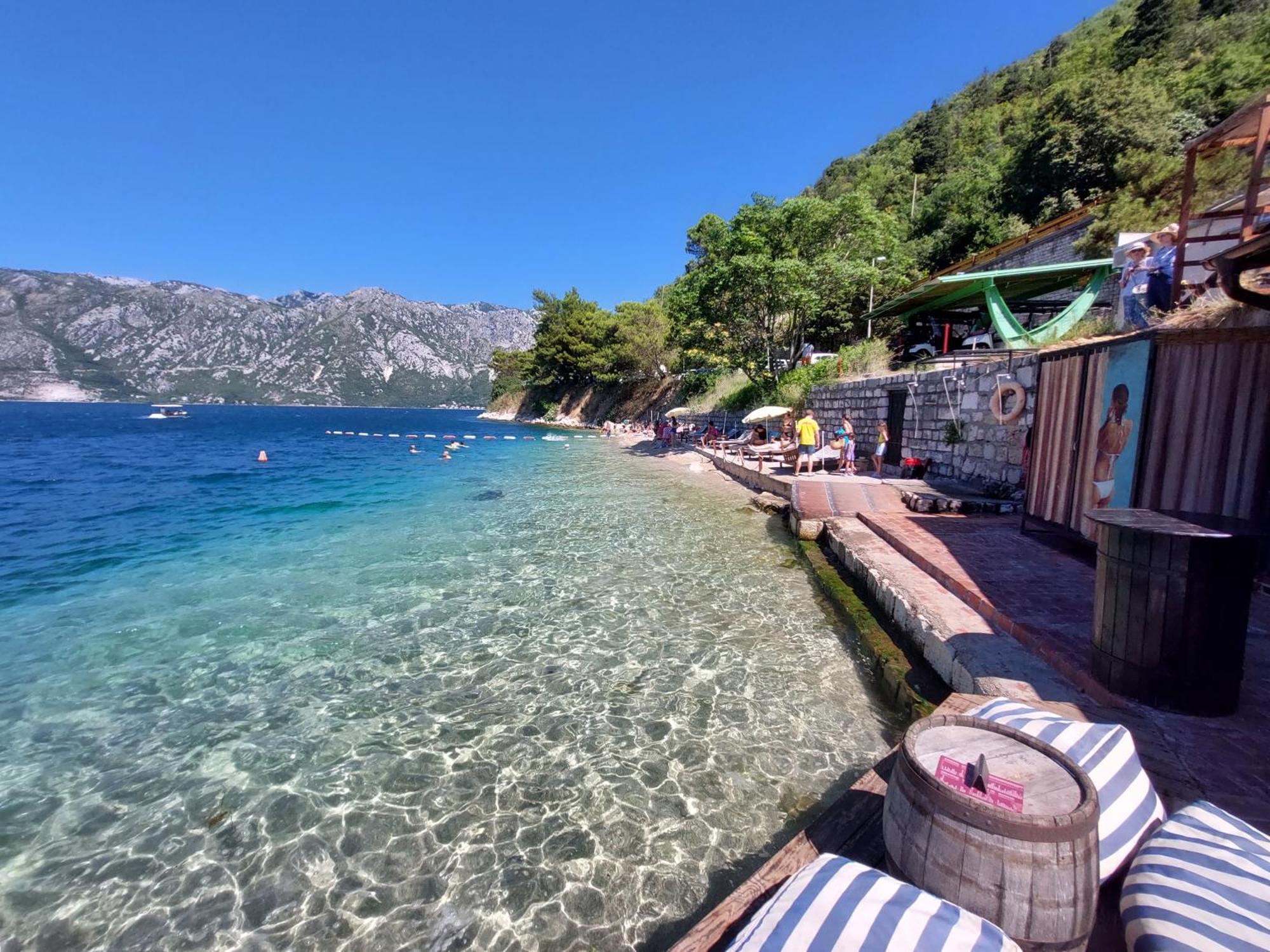 Bluemarine Rooms & Apartments Πέραστ Εξωτερικό φωτογραφία