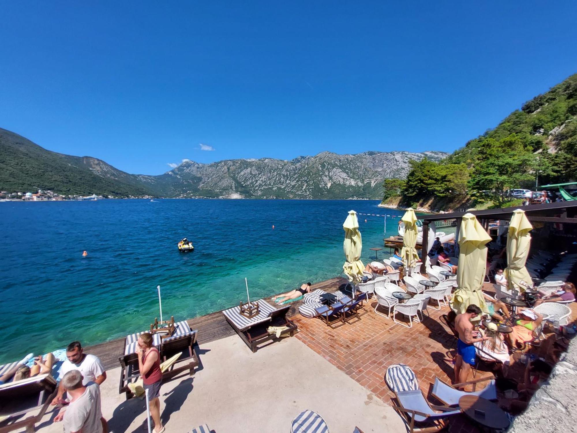 Bluemarine Rooms & Apartments Πέραστ Εξωτερικό φωτογραφία