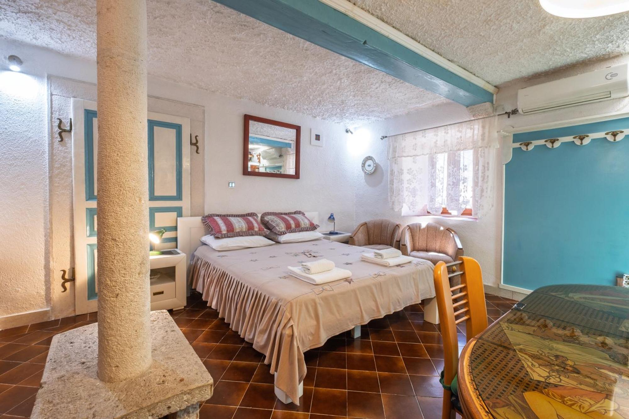 Bluemarine Rooms & Apartments Πέραστ Εξωτερικό φωτογραφία