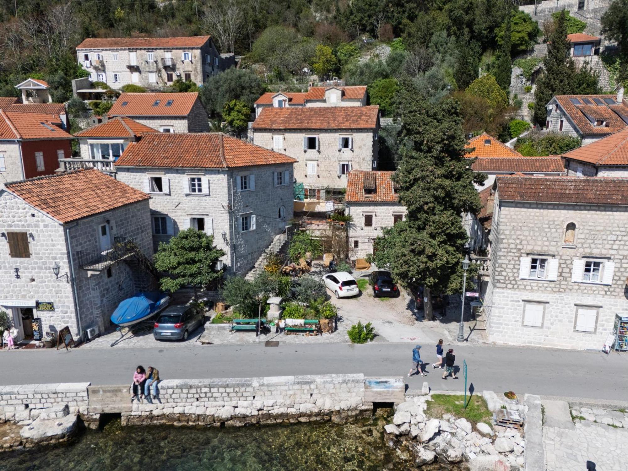 Bluemarine Rooms & Apartments Πέραστ Εξωτερικό φωτογραφία