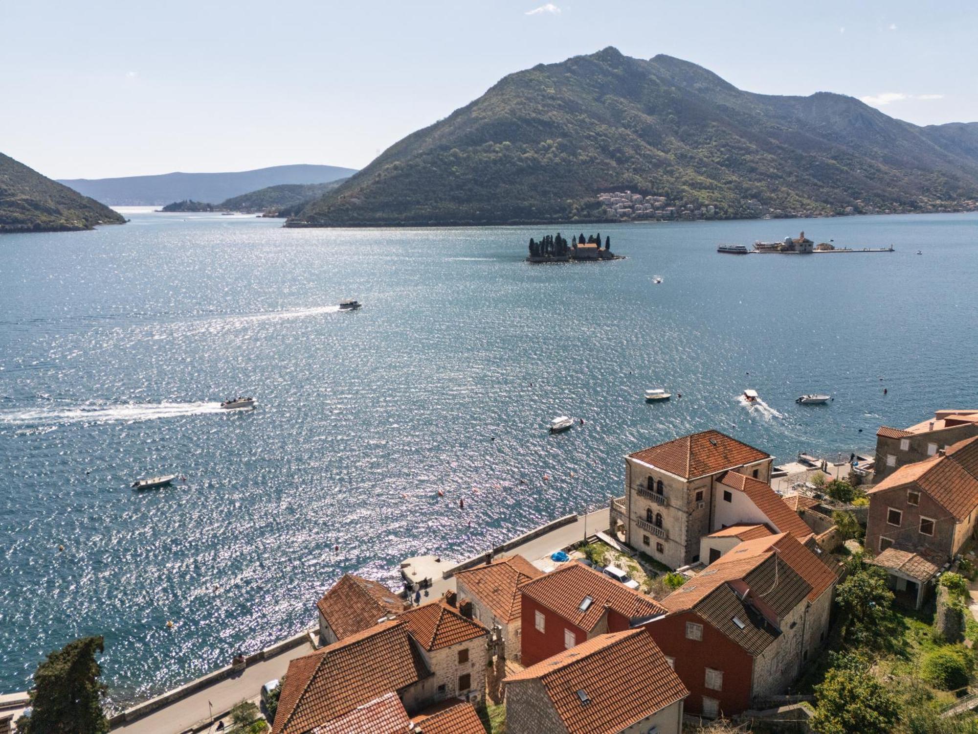Bluemarine Rooms & Apartments Πέραστ Εξωτερικό φωτογραφία