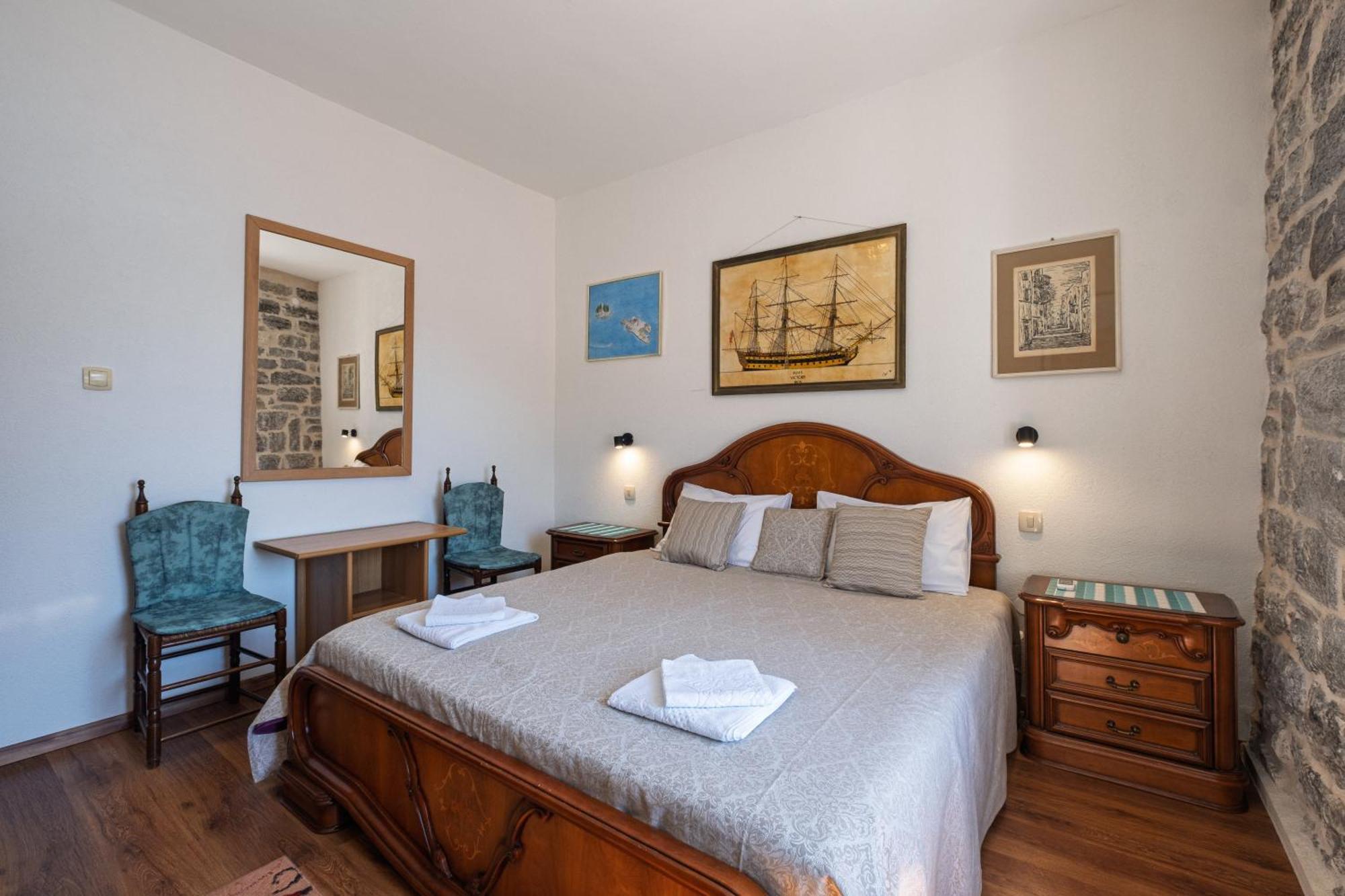 Bluemarine Rooms & Apartments Πέραστ Εξωτερικό φωτογραφία